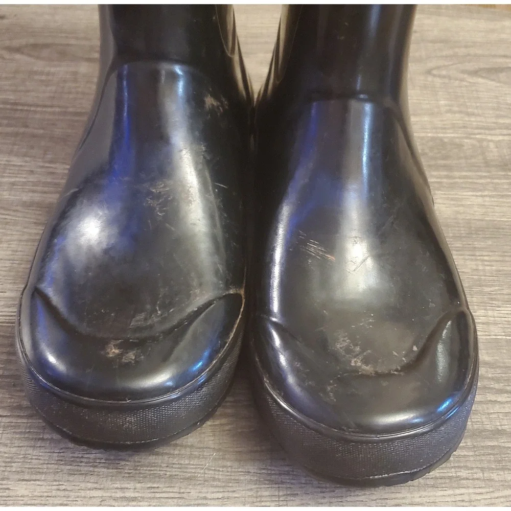 Bogs Tall Slip On Rainboots‎ Youth Size 6 Black